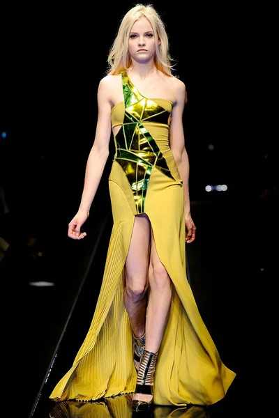Look 40